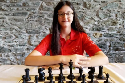 Bursa Büyükşehir Belediyesporlu Aydoğan'dan büyük başarı