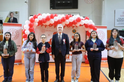 23 Nisan coşkusu tüm İnegöl'ü sardı