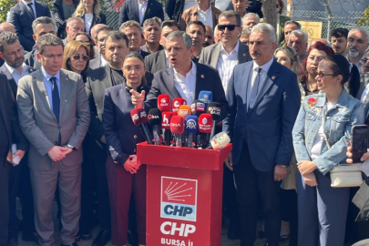 CHP Genel Başkanı Özel, tutuklu Mustafa Bozbey'i cezaevinde ziyaret etti