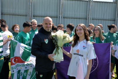 Şahinkayalı öğrenciler şampiyonu ziyaret etti