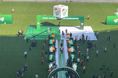 Bursa'da tarihi akşam, timsah geri döndü