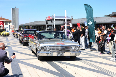 Klasik Otomobil Turu Bursa’yı Renklendirdi