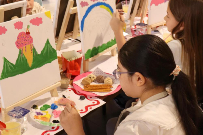 Coşkunöz Holding’de geleneksel resim şenliği coşkusu