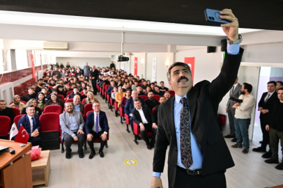 Başkan Yılmaz’dan gençlere tavsiyeler