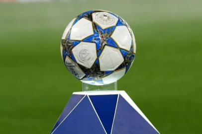 UEFA Şampiyonlar Ligi'nde finalistler belli oluyor