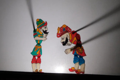 Yıldırımlı çocuklar Hacivat ve Karagöz'le buluştu