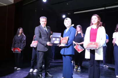 İnegöl'de Genç Suare Tiyatro Festivali başladı
