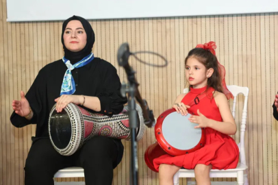 Osmangazi’de anneler ve kızları aynı sahnede ritim tuttu