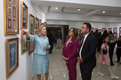 Nilüfer'de ebru ve kaat-ı sergisi açıldı