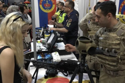 Uludağ Kariyer Fuarı'nda jandarma rüzgarı…