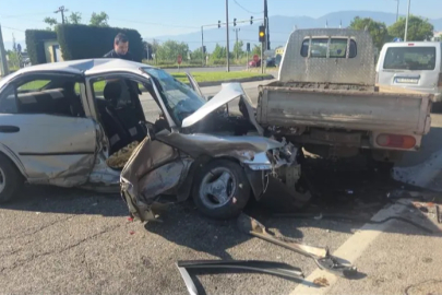 Bursa'da korkunç kaza: 1 ölü 4 yaralı
