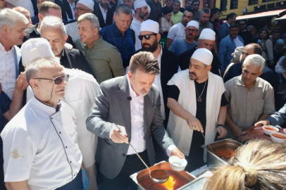 Bursa'da  asırlık köfteli çorba geleneği bu yıl da devam etti