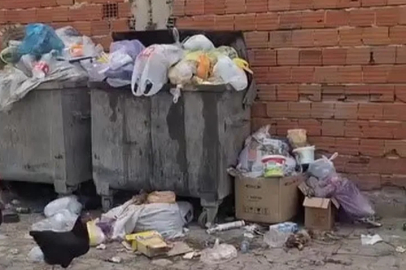 Bursa'da 2 haftadır alınmayan çöpler tepki çekti