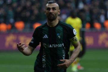 Serdar Dursun ile yollar ayrıldı