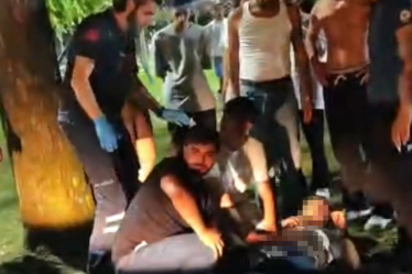 Bursa'da 'yan bakma' kavgası kanlı bitti