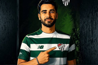 Bursaspor kaleci Ahmet Said Kıvanç'ı renklerine bağladı