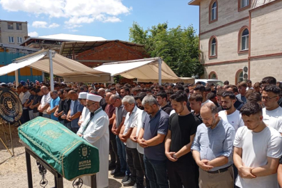 İznik Gölü'nde boğulan 21 yaşındaki İsmail İmamoğlu son yolculuğuna uğurlandı