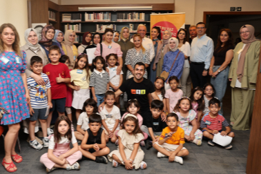 Başkan Özdemir çocuklar ve ebeveynleri ile kütüphane buluştu