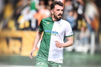 Bursaspor, Hakkı Türker ile yolarını ayırdı