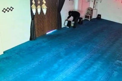 Bursa'da yardım kutusundaki 100 bin lirayı çaldı