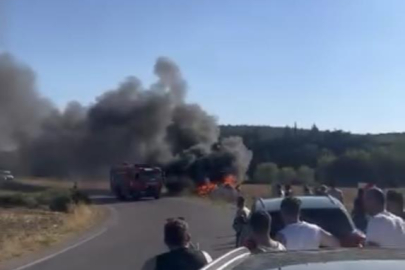 Bursa'da  kazada takla atan otomobil alevlere teslim oldu
