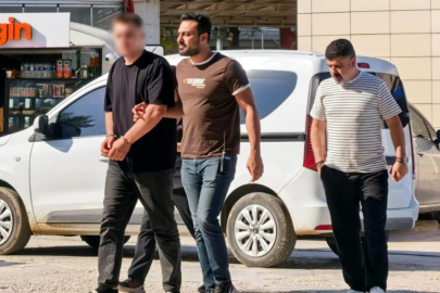 Bursa'da  arkadaşını silahla tehdit edip kendi borcunu ödetti
