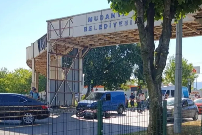 Mudanya'da otomobille motosiklet çarpıştı: 1 yaralı