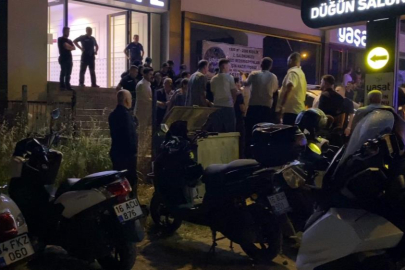 Bursa'da  düğünde çalınan şarkıyı beğenmeyen iki grup arası bıçaklı kavga