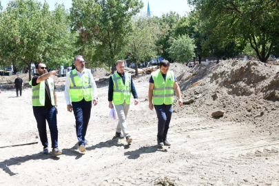 Başkan Erol, Kestel'in kalbi Aile Parkı'ndaki çalışmaları inceledi