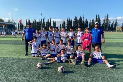 1299 Bilecikspor Kulübü'nün minik futbolcuları göz doldurdu