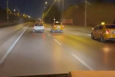 Bursa'da taksiciler aracı kıskaca aldı, tehlikeli anlar kamerada