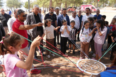 Gürsulu öğrenciler piknik şöleninde coştu