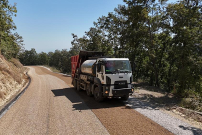 İnegöl'de 6 kırsal mahallenin yolu yenileniyor