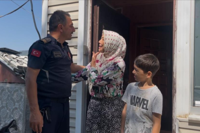 Bursa'da hastalığını unutan 65 yaşındaki Hanife Teyze, alevlerin önüne tek başına geçti.