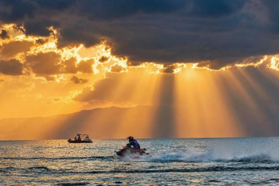İznik Gölü’nde adrenalin zirve yaptı