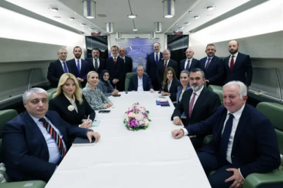 Cumhurbaşkanı Erdoğan gazetecilerin sorularını yanıtladı