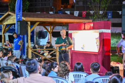 Bursa’da Karagöz ve kukla rüzgârı esti