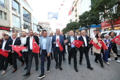 İnegöl’de 6 Eylül coşkusu caddelere taştı