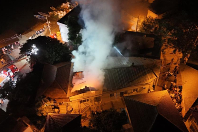 Gölyazı'da geceyi aydınlatan yangın