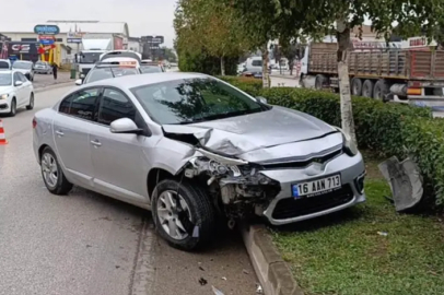 Bursa'da kontrolden çıkan araç, çarpa çarpa zor durdu