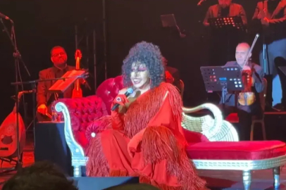 Bülent Ersoy Bursa’da coşkuyla karşılandı