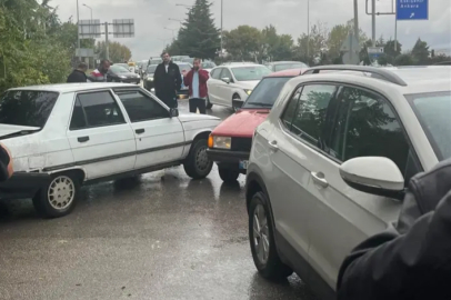 Bursa'da zincirleme kaza: 2 yaralı