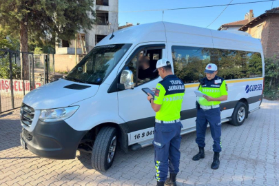 Gemlik'te jandarmadan okul çevrelerinde sıkı denetim