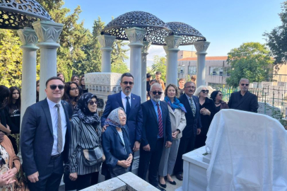 Zeki Müren vefatının 30'uncu yılında Bursa'da anıldı