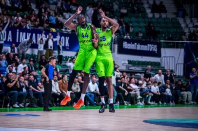 TOFAŞ Eurocup'ta da sezona galibiyetle başladı: 82-69
