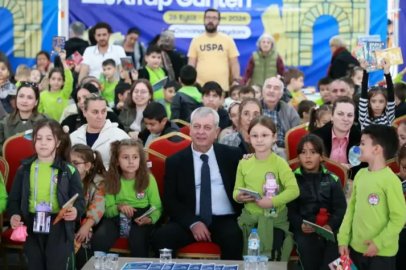 Osmangazi’de Okurlar Yazarlarla buluşmaya devam ediyor