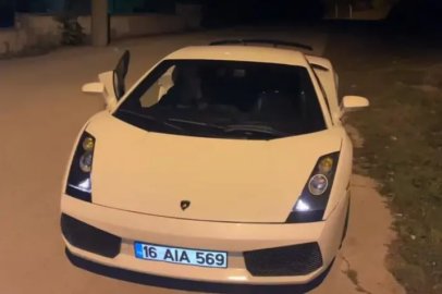 Bursa'da kaza sonrası lüks aracını bırakıp kaçtı