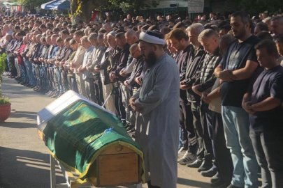 Fabrikada çatıdan düşerek hayatını kaybeden genç toprağa verildi