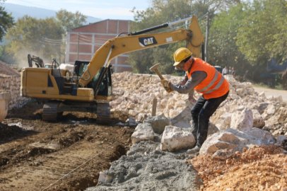 Büyükşehir'den Nilüfer'de kapsamlı dere ıslahı