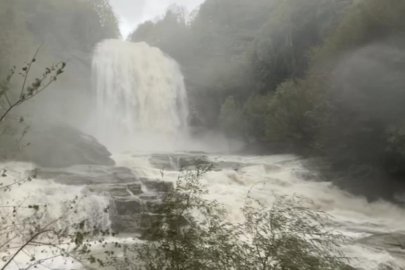 Bursa'da sağanak yağışın ardından Suuçtu Şelalesi coştu, Niagara'yı aratmadı